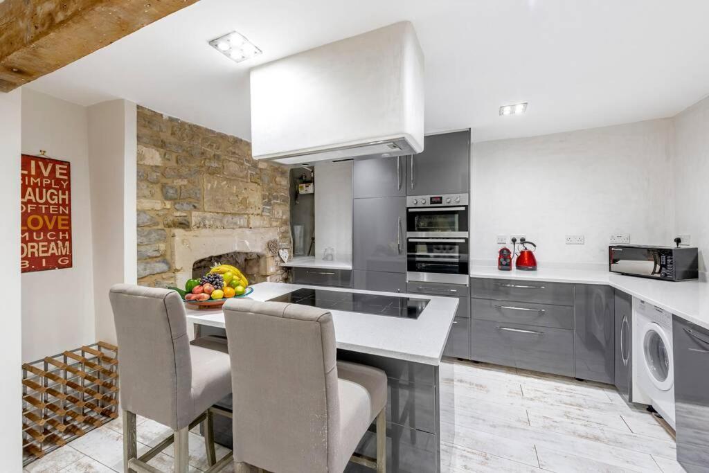 Lovely 4 Bedroom Townhouse Vakantiehuis *
