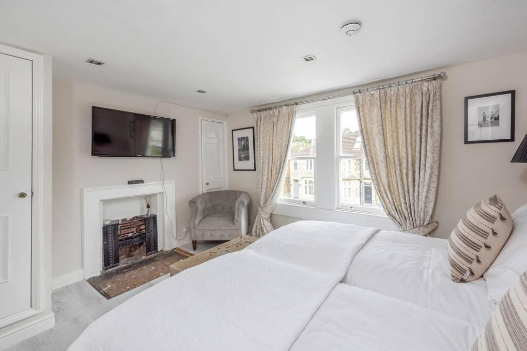 Vakantiehuis Lovely 4 Bedroom Townhouse Bath